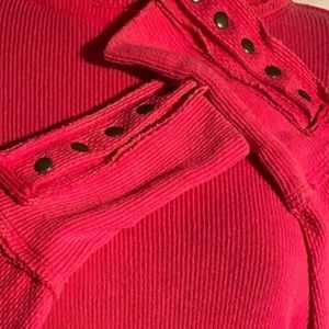Free People NWT Freya Long Sleeve Snap Cuff Mock Neck medium